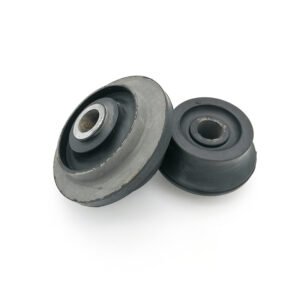 Front and Rear Cushion Rubber Engine Mount 20Y-01-12210 20Y-01-12222 Fit Komatsu Excavator PC200-6 PC200-7 PC200-8 6D102